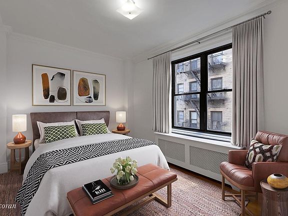 2nd image of 250 W 75th St APT 6D