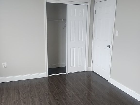4th image of 118 Sheridan Ave #4H