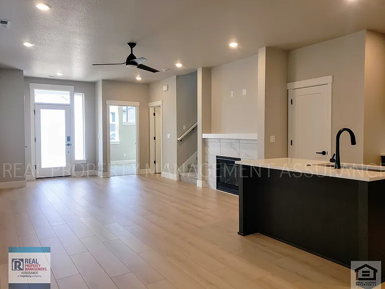 7365 SE Benedict St — Photo 39
