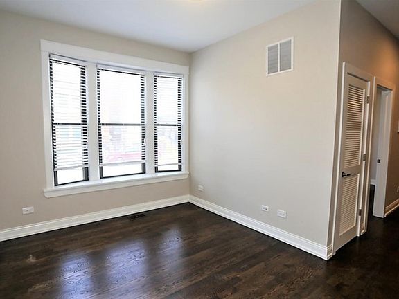 2nd image of 2943 W Diversey Ave Unit 2E