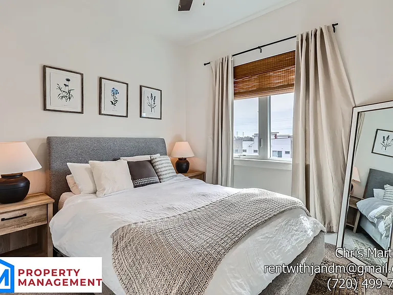 1230 Perry St #1 — Photo 8