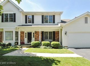 2721 Colonial Dr, Elgin, IL 60124