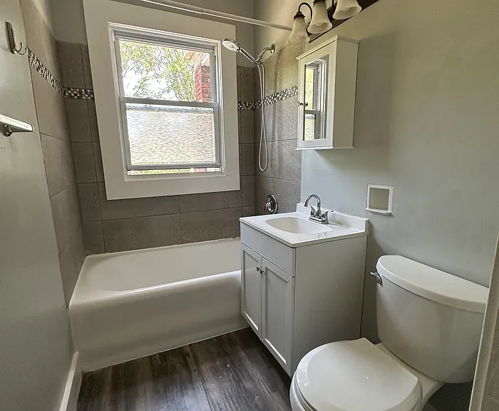 232 W McLelland Ave #10 — Photo 9
