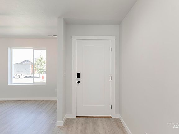2nd image of 19391 Schooner Ave