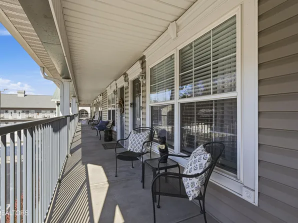 2743 Colonial Dr APT 205, Pigeon Forge, TN 37863