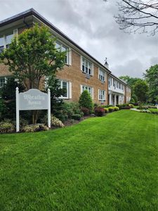 1 Bengeyfield Drive #2G, Williston Park, NY, 11596