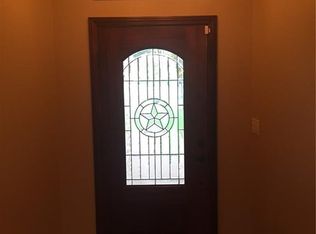 61 N Shore Cir, Waco, TX 76708