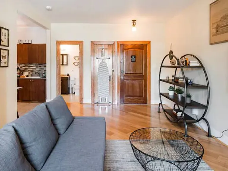 4648 Hollywood Blvd #101 — Photo 4