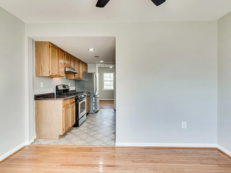 7844 Snead Ln — Photo 1