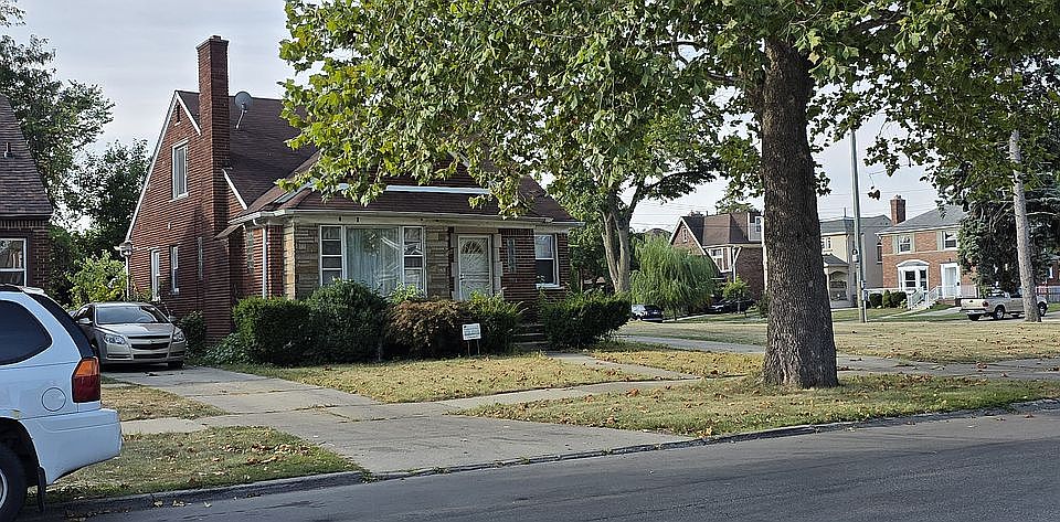 2nd image of 12943 Tireman Ave
