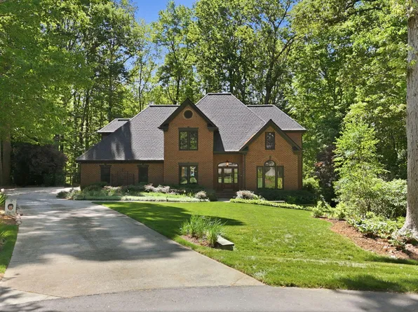 10628 Tredwood Dr, Raleigh, NC 27614