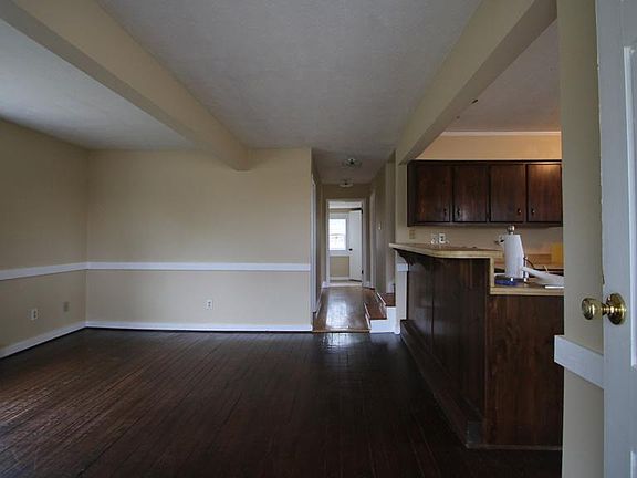 5th image of 1370 Elliston Ln