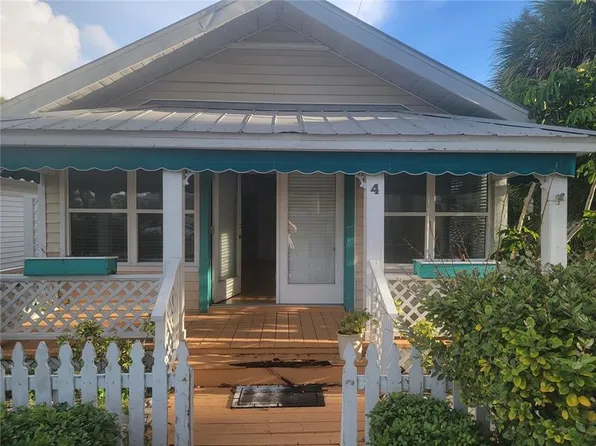 822 Gulf Blvd APT 4, Indian Rocks Beach, FL 33785