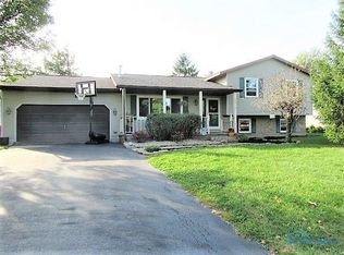 2812 High Point Ln, Findlay, OH 45840