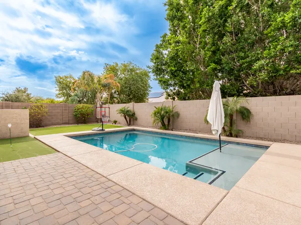 15866 N 76th Ave, Peoria, AZ 85382
