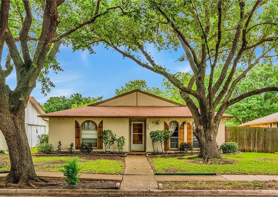 1st image of 1722 Larchwood Cir