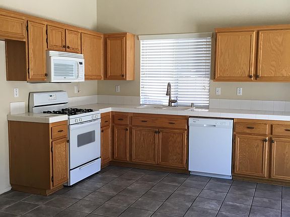 3rd image of 35790 Sea Lion Ct