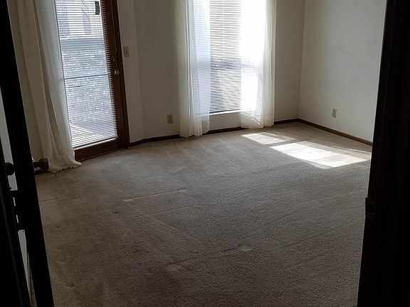 Looking into Bedroom from Entry