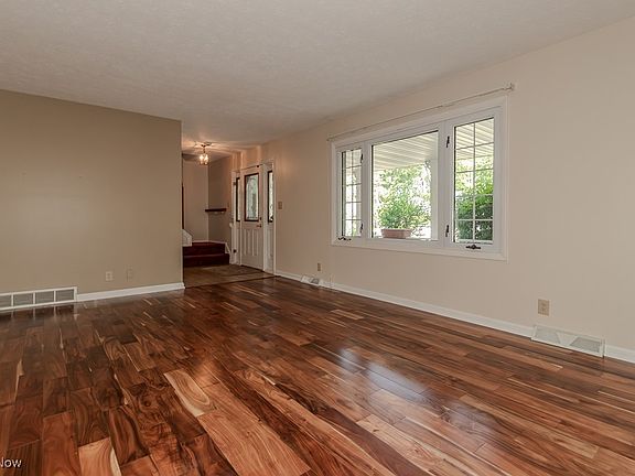5th image of 6201 Pepperwood Ct