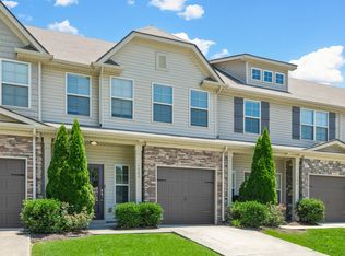 1028 Chatsworth Dr, Old Hickory, TN 37138