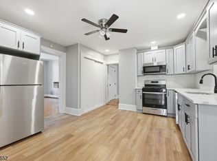 508 2nd St FLOOR 2, Carlstadt, NJ 07072