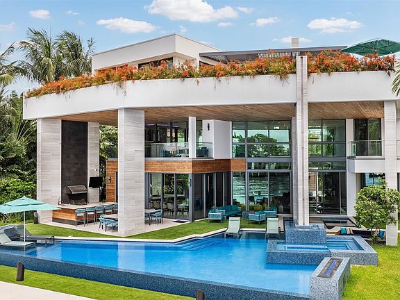 2nd image of 34 Minnetonka Road