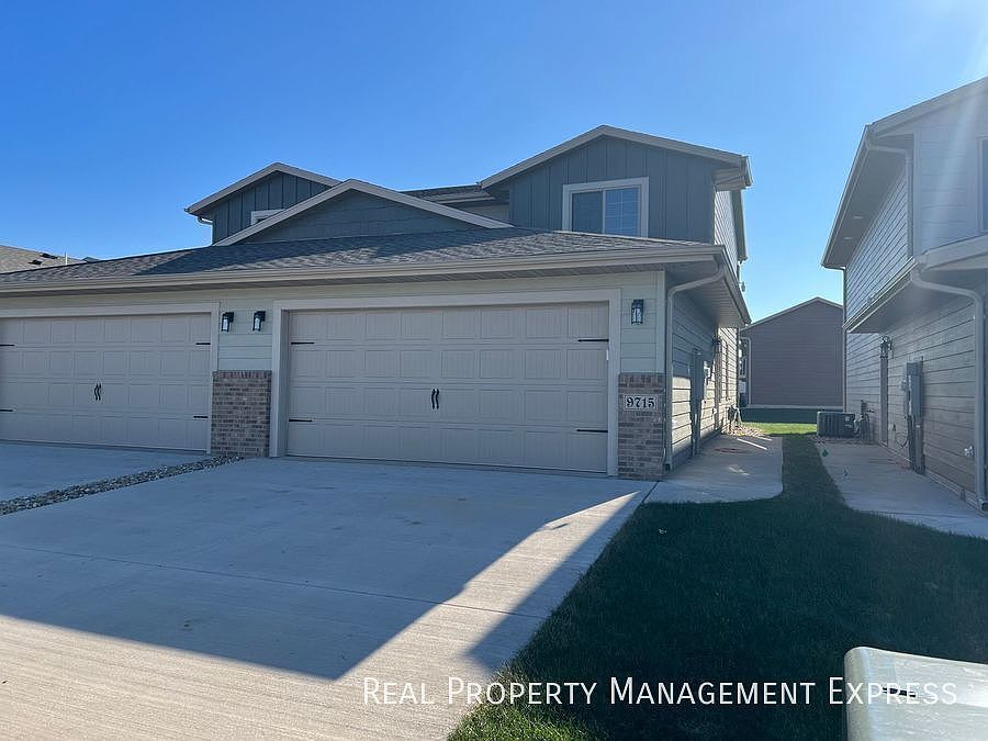 1st image of 9715 W Broek Dr