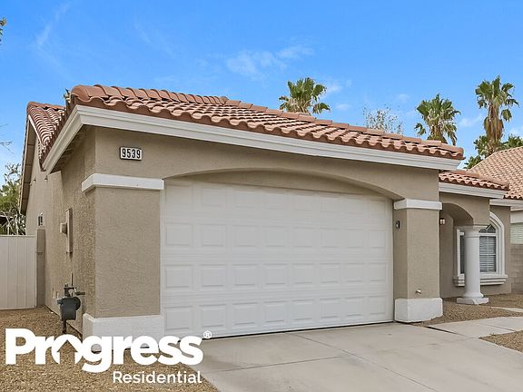 3rd image of 9539 Orchid Bay Dr