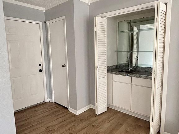 4th image of 260 El Dorado Blvd #3204