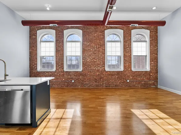 200 School House Road #4E, Peekskill, NY 10566