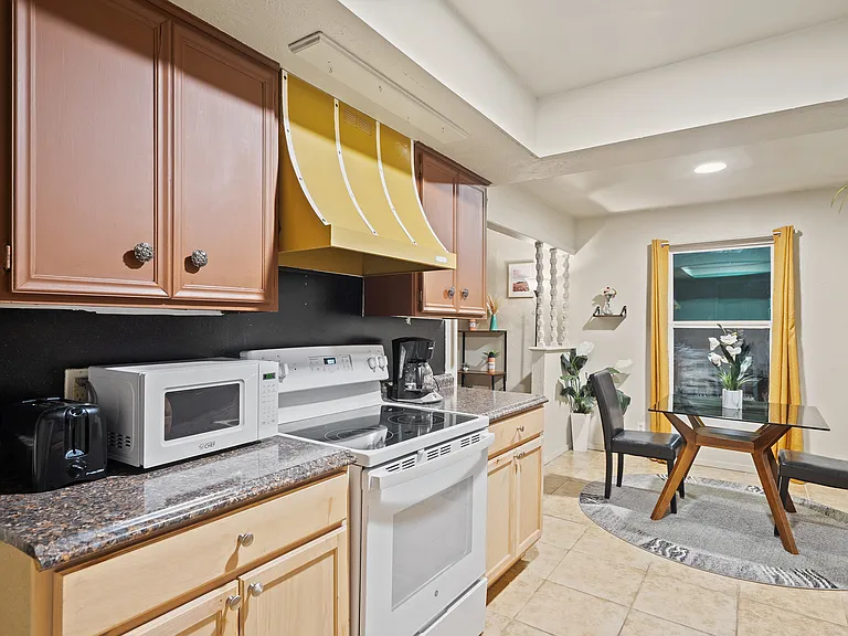 2503 Parker Ln #A — Photo 15