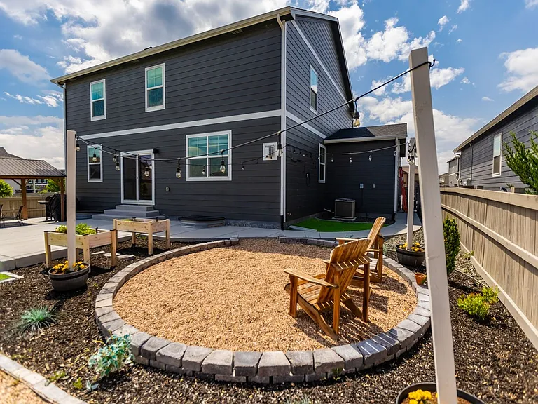1464 Vantage Pkwy — Photo 50