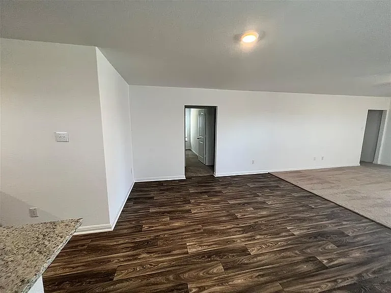 18216 Speculator Ln — Photo 4