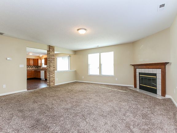 3rd image of 12212 Bearsdale Dr