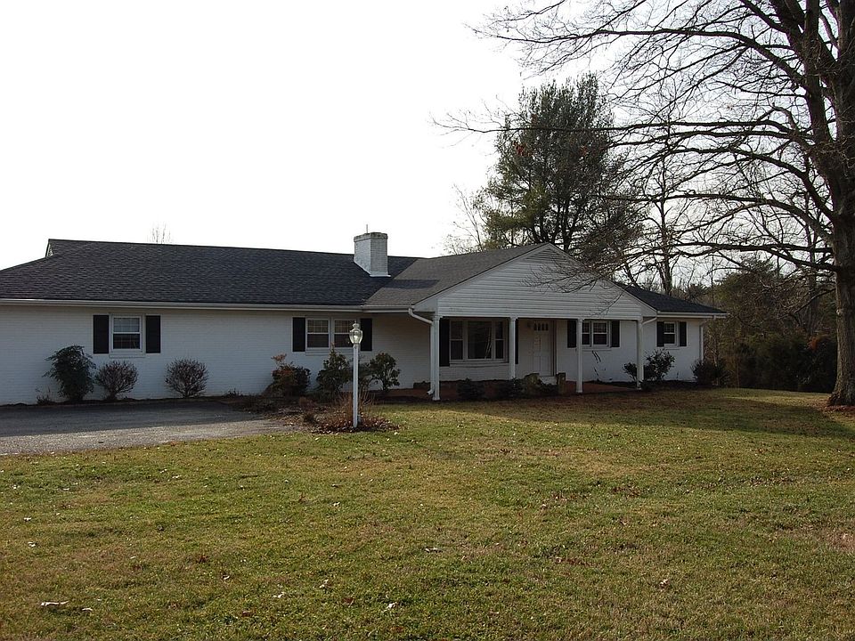 5843 Everett Rd, Forest, VA 24551 Zillow