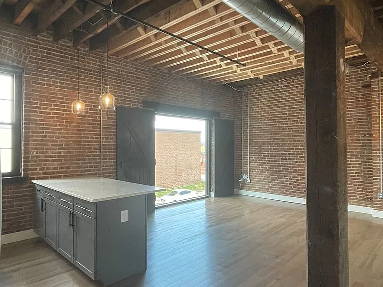 119-137 Hotel St #201 — Photo 14