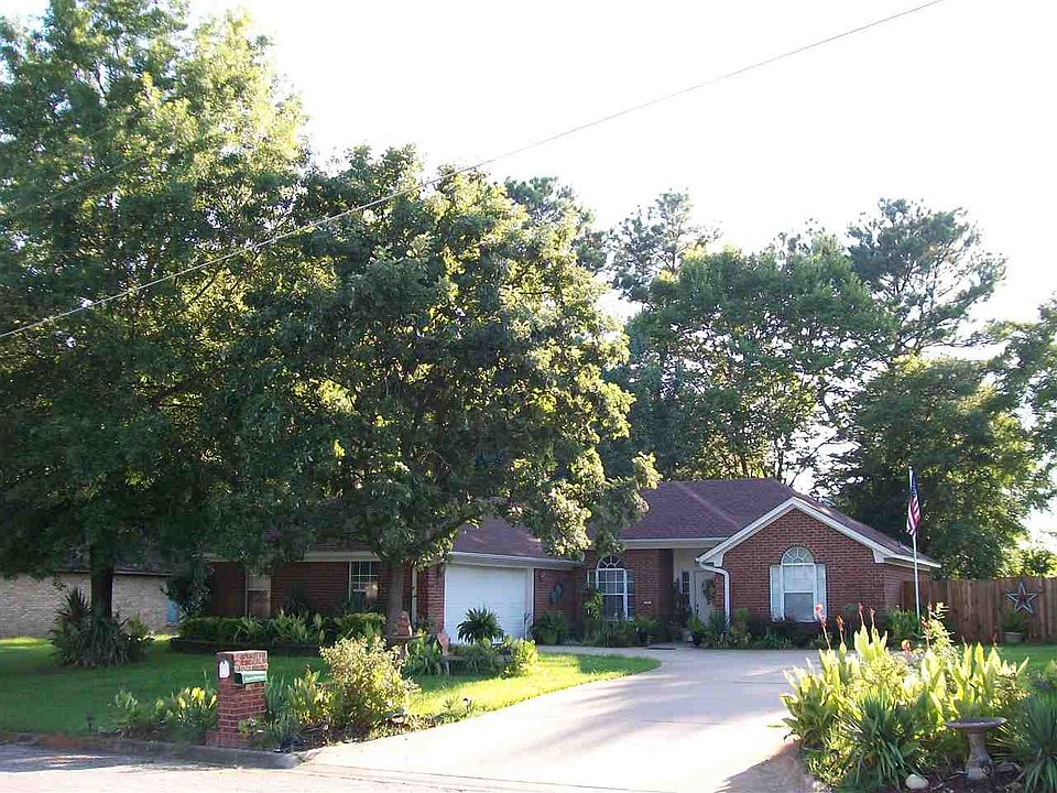 1st image of 103 Alicia Dawn Dr