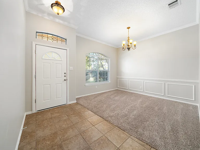 3209 Weeping Willow Ct — Photo 4