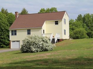 197 Hunt Rd, Oakham, MA 01068