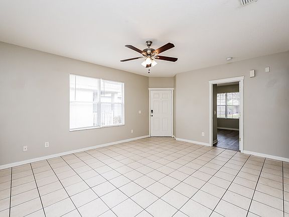 5th image of 7742 Bristol Park Dr
