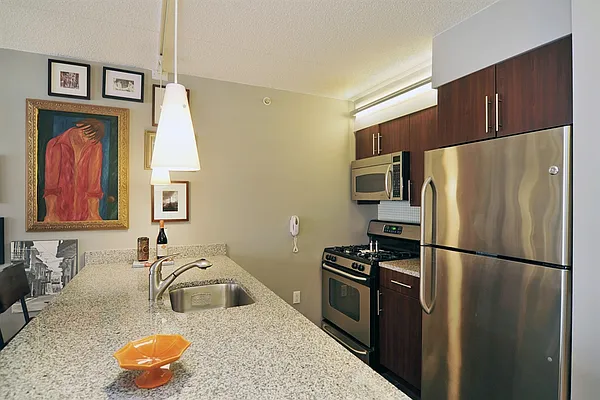 Sold by Corcoran | media 3