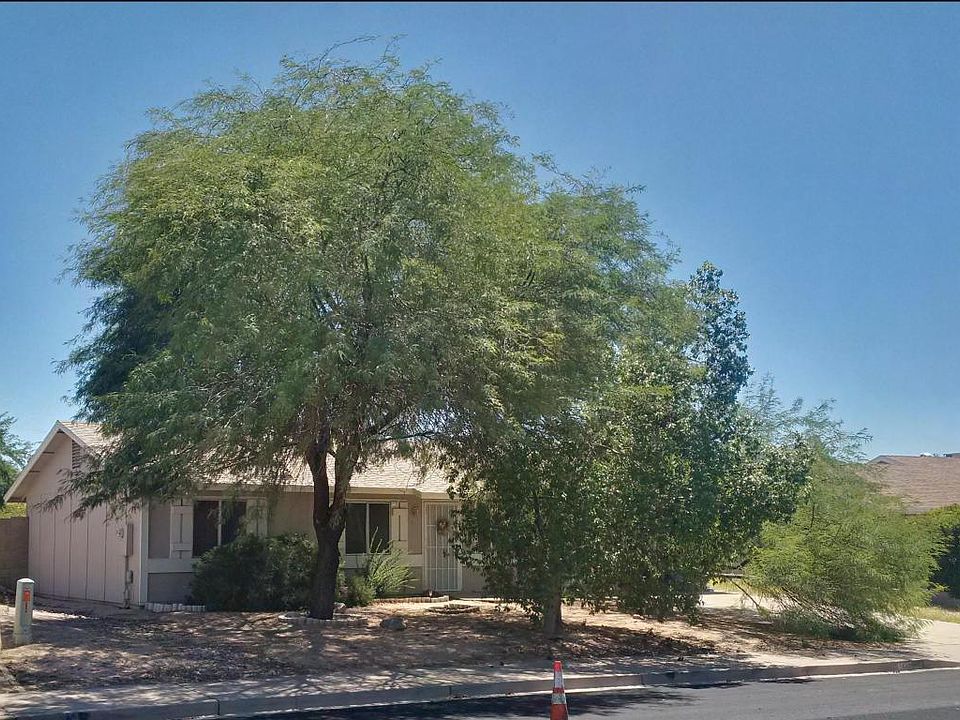 1st image of 1445 N Sawyer