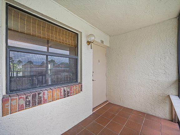 4th image of 2049 Skimmer Ct W Unit 326