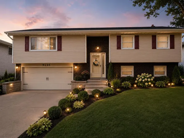 9205 Prairie Ave, Highland, IN 46322