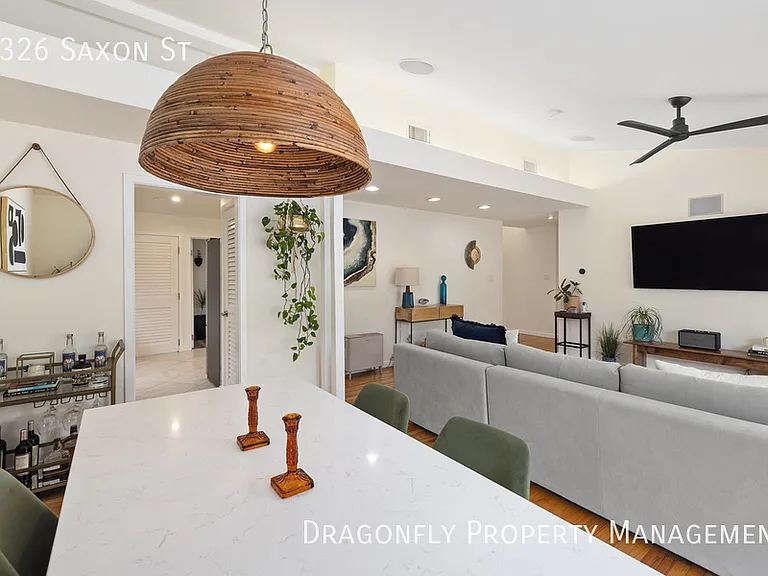 5326 Saxon St — Photo 8