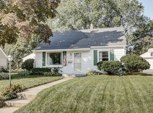 1127 5th Ave, Grafton, WI 53024