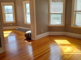 17 Laurel St FLOOR 1, Lynn, MA 01905