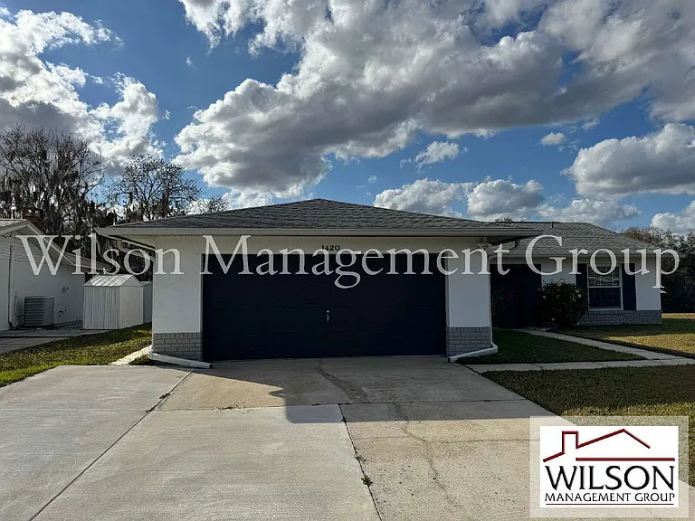 1420 Flamingo Dr — Photo 3