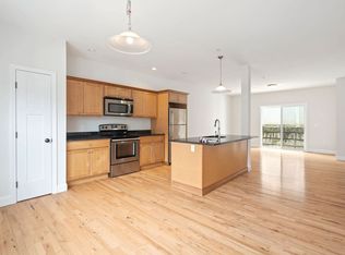 Portland Place, Dover, NH 03820