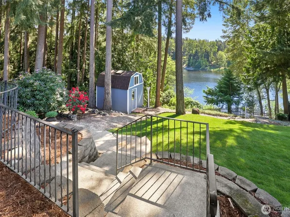 4820 W Tapps Drive E, Lake Tapps, WA 98391